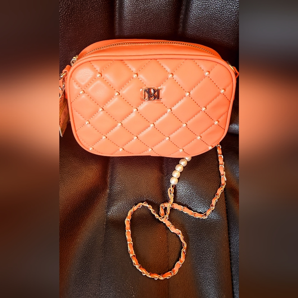 Badgley Mischka Diamond Quilted Purse with Pearls - NWT - Picture 8 of 10